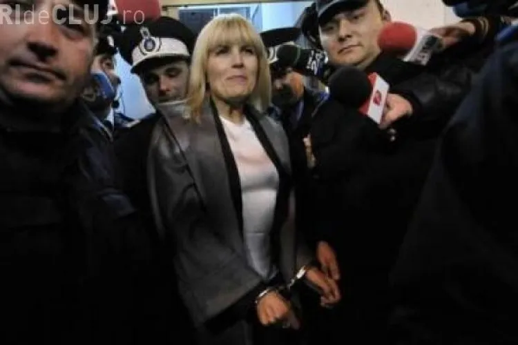 Elena Udrea a fost plimbată fără cătușe. Anchetă internă la DNA