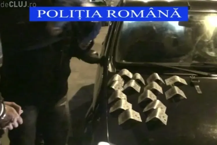 Descindere la Cluj! Polițiștii au destructurat un grup de hoți specializați în furturi de locuințe VIDEO