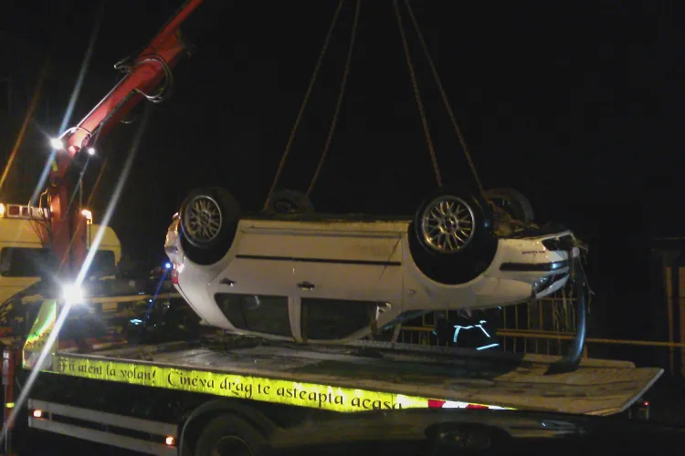 Accident SPECTACULOS la Cluj! A căzut cu mașina de pe un POD: S-a născut a doua oară - VIDEO