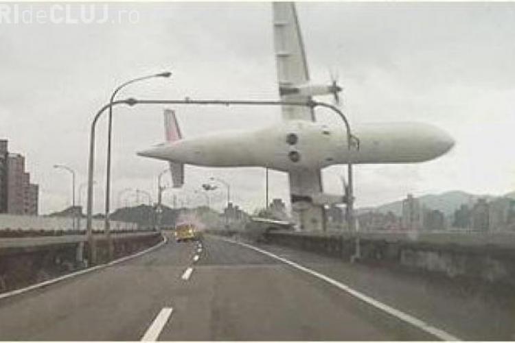 Un alt avion din Asia s-a prăbușit. Imagini SPECTACULOASE din momentul prăbușirii VIDEO