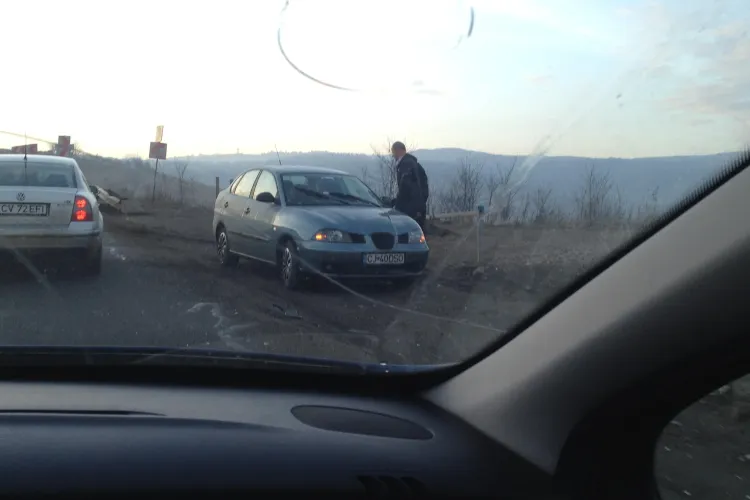 Doua accidente ”aproape simultan” pe Varianta Zorilor - Mănăștur - FOTO