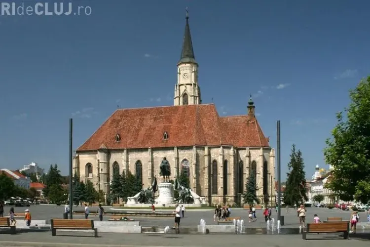 Clujenii au INTERNET gratuit în Piața Unirii și Bulevardul Eroilor