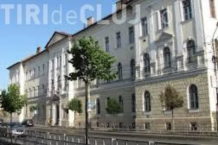 Elevi din Cluj, de la Liceul Gheorghe Șincai, exmatriculați pentru postări pe Facebook