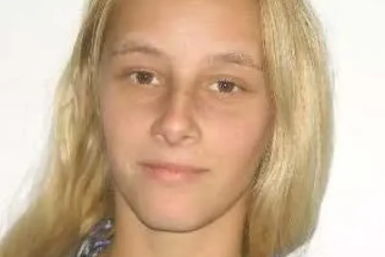 Adolescentă dispărută de acasă la Cluj! Ați văzut-o? FOTO