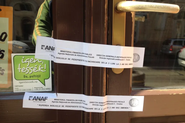 ANAF Cluj a închis magazinele din Centru care nu dau bonuri fiscale - FOTO