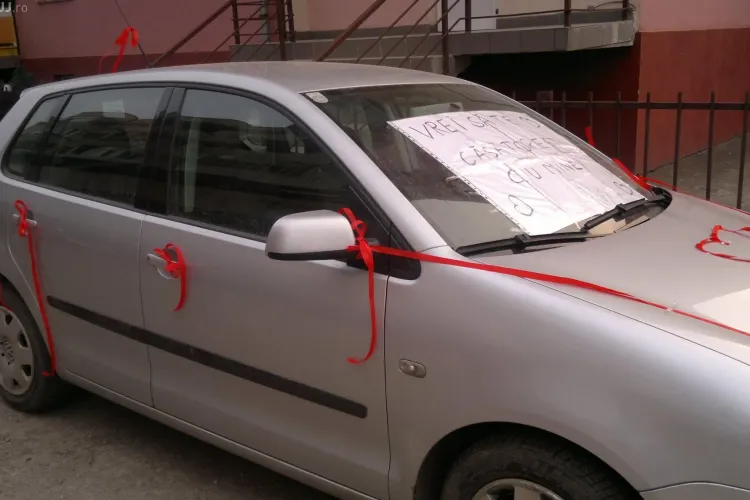 O clujeancă și-a cerut iubitul în căsătorie foarte ROMANTIC. Cum a REFUZAT-O el ... - FOTO