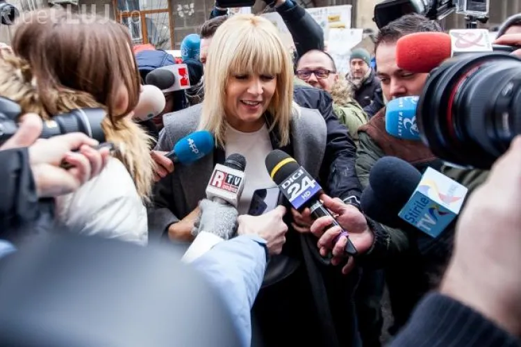 Daily Mail, despre Elena Udrea: Un politician roman fermecator, acuzata ca a luat mita estimata la 1,3 milioane de lire sterline