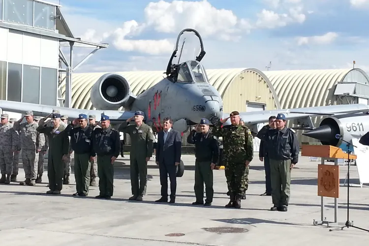 Se modernizează baza aeriană de la Câmpia Turzii. Mircea Dușa: De la anul vin avioanele F-16 FOTO