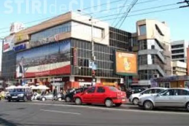 Propunere de fluidizare a traficului în Piața Mihai Viteazu - FOTO