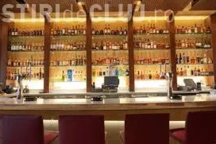Un senator vrea să interzică accesul minorilor sub 16 ani în baruri, după ce și-a prins propria fiică într-un astfel de local