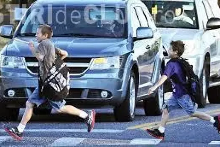 Minor lovit de mașină la Cluj. Travesa strada neregulamentar