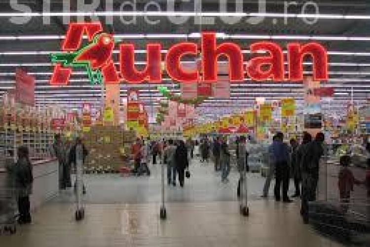 Supermarketul Auchan Cluj va fi închis în ziua de Paște. Vezi programul