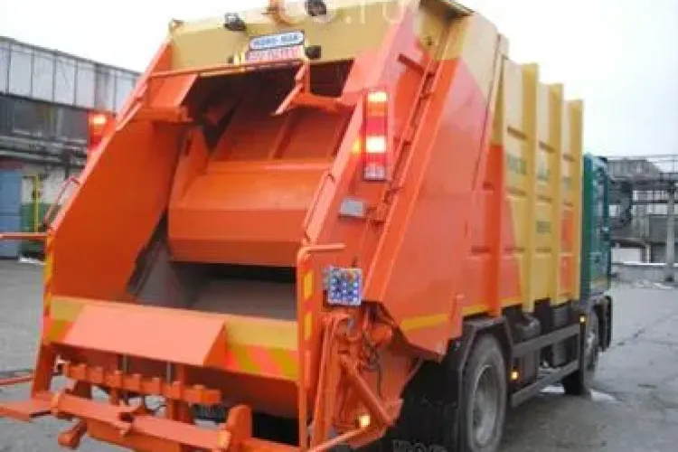 Accident mortal la Dej. A călcat-o mașina de gunoi