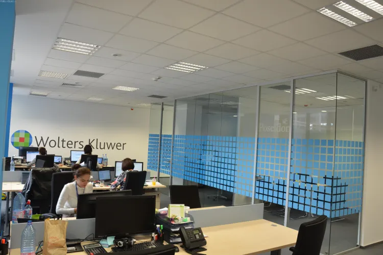 Compania Wolters Kluwer Financial Services angajează zeci de specialiști IT și analiști financiari la Cluj (P)