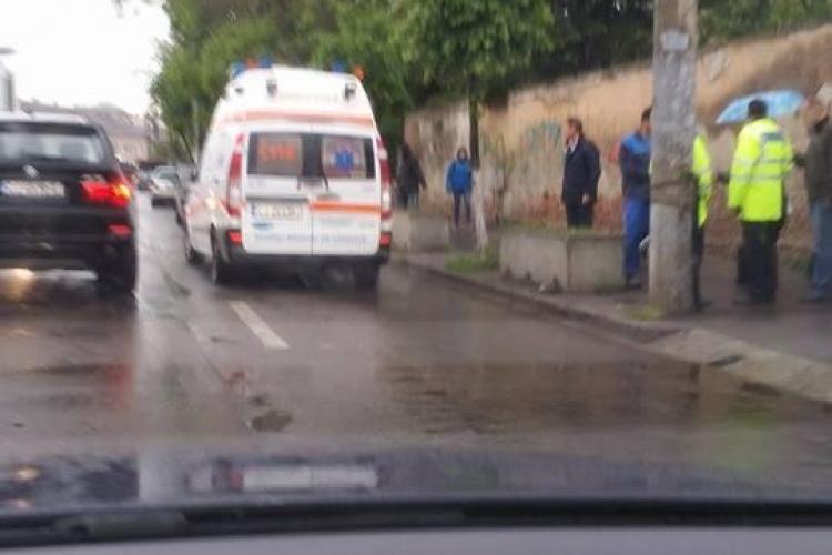 Accident în lanț pe strada Avram Iancu. Un bărbat a făcut atac de panică - Știrea Cititorului