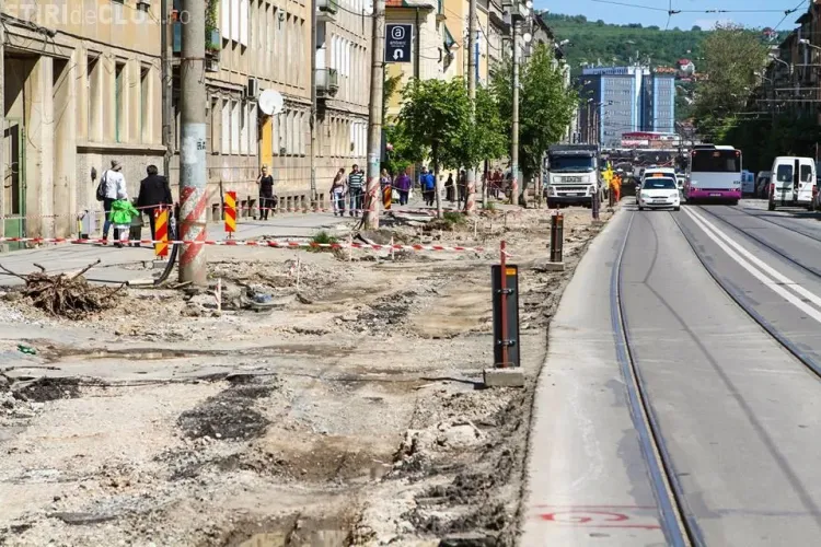 Boc a vizitat și șantierul de pe strada Horea. Care sunt termenele de predare a drumului - FOTO