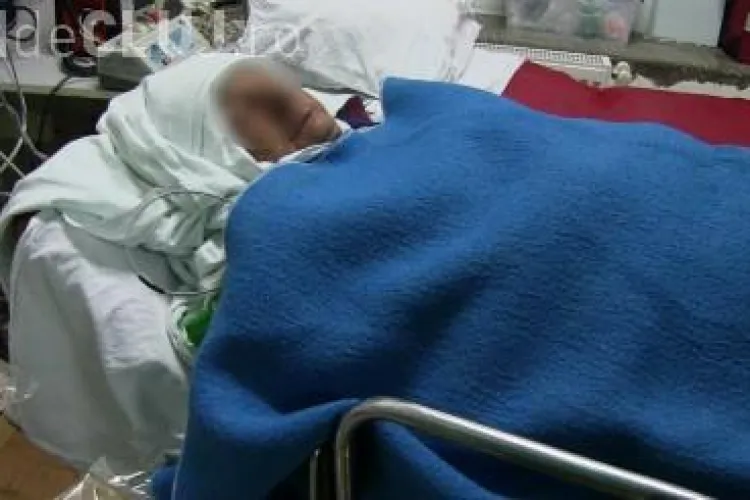 Bătrână salvată de la moarte de polițiștii clujeni, după ce s-a rătăcit în pădure. Era la pământ, tremurând de frig VIDEO