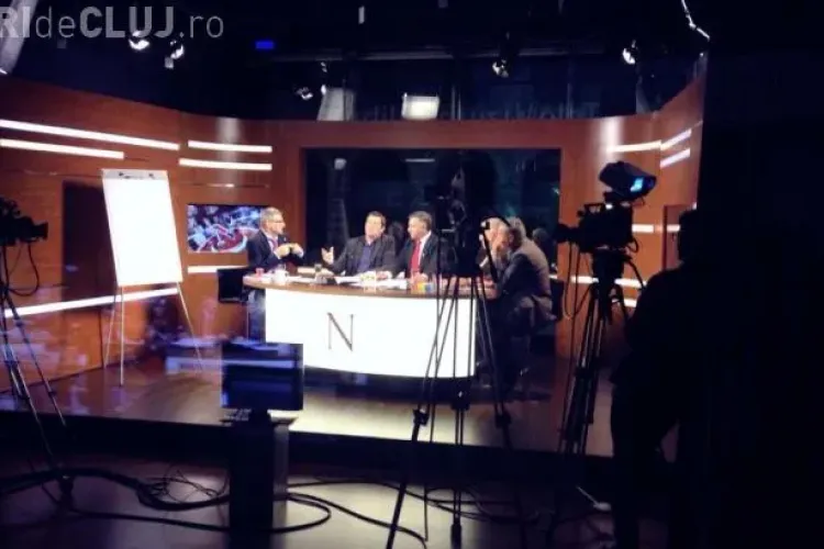 Bătaie la Nașul TV. Robert Turcescu i-a desparţit de scandalagii