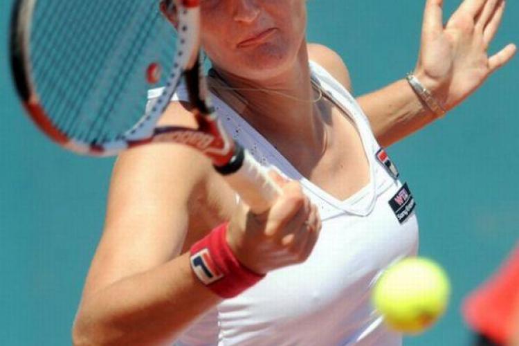 Irina Begu s-a calificat în turul trei la Roland Garros. Și-a spulberat adversara