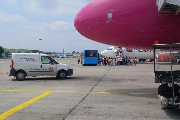 Avion Wizz Air oprit la Cluj de la decolare: Scârțâia ca o Dacie stricată - FOTO
